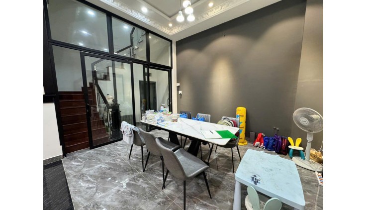 CHÍNH CHỦ CẦN BÁN GẤP NHÀ Tại Đường Nguyễn Ảnh Thủ, Phường Hiệp Thành, Quận 12, HCM