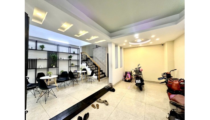 Bán nhà HXH 8m Nguyễn Xí - gần Phạm văn Đồng, DT: 7x6m, 5 Tầng - 6PN, giá 9.5 tỷ