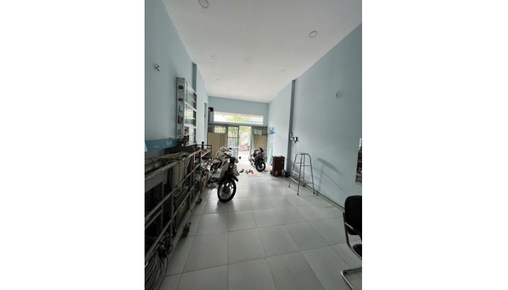 Bán gấp mặt tiền Kinh Doanh Đ số 20 Gò Xòai gần chợ Gò Xoài 62m2 Nhỉnh 4 tỷ