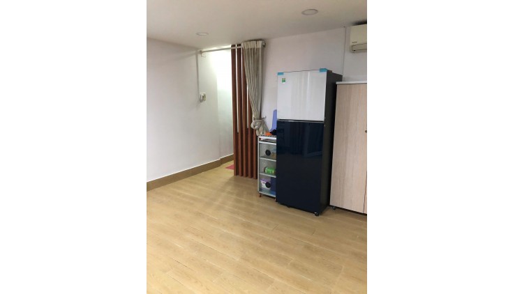 MẶT TIỀN ĐƯỜNG SIÊU HIẾM ngay ngã 6 Gò Vấp, NGANG 5M, hơn 30m2, 2 tầng, Chỉ 2.X TỶ