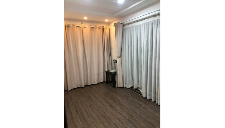 MẶT TIỀN ĐƯỜNG SIÊU HIẾM ngay ngã 6 Gò Vấp, NGANG 5M, hơn 30m2, 2 tầng, Chỉ 2.X TỶ
