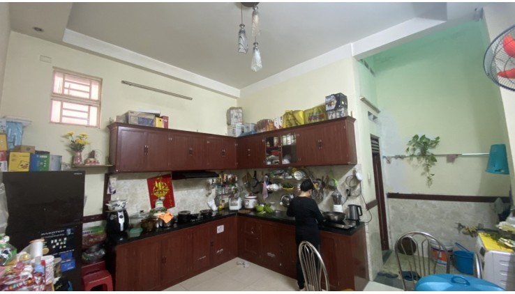 Bán nhàVT đẹp  hẻm 6m Hồ Đăc Di quận Tân Phú 4.7 x 20- 3 tầng chỉ 7.9 tỷ tl