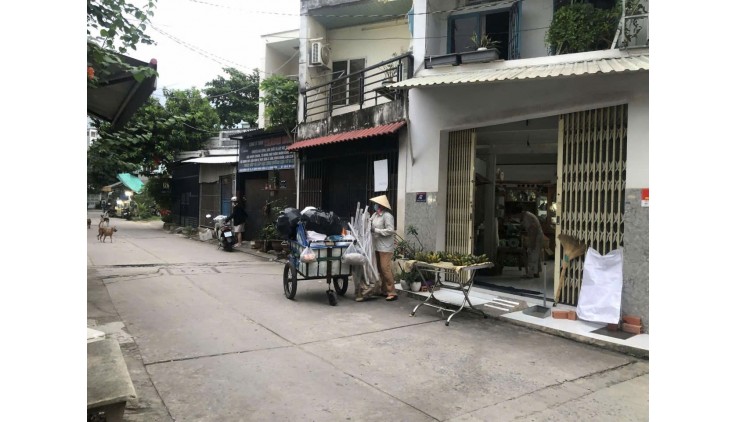 Bán gấp mặt tiền Kinh Doanh Kênh Nước Đen giáp Tân Phú 50m2,2 Tầng nhỉnh 5 tỷ