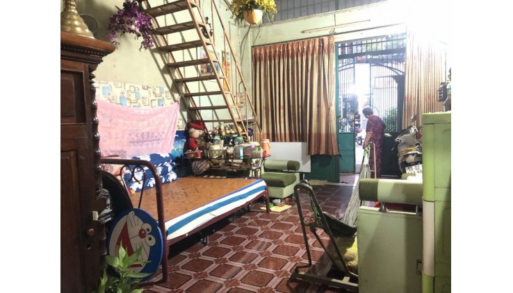 Bán gấp mặt tiền Kinh Doanh Kênh Nước Đen giáp Tân Phú 50m2,2 Tầng nhỉnh 5 tỷ