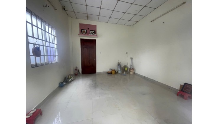 Bán nhà riêng Lưu Hữu Phước 86m2 3 lầu 4pn phường 15 quận chỉ nhỉnh 4 tỷ