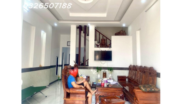 BÁN NHÀ MẶT TIỀN ĐƯỜNG NHỰA THỚI TAM THÔN HÓC MÔN (NGUYỄN THỊ NGHÉ) GIÁ RẺ - NHÀ 2 TẦNG MÁI THÁI THIẾT KẾ KIỂU ÂU - VỪA Ở VỪA KINH DOANH.