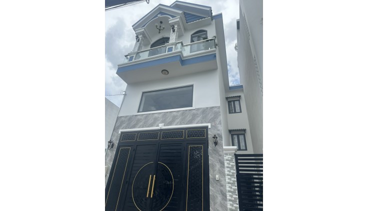 Chủ gởi 
BÁN NHÀ SHR ĐƯỜNG TTT12BIS GẦN CHỢ THỚI TỨ THỚI TAM THÔN HÓC MÔN GIÁ RẺ.
