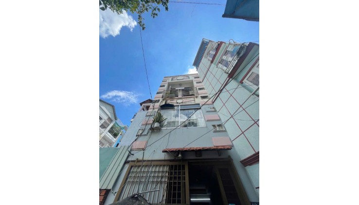 NHÀ CHÍNH CHỦ LÂU ĐỜI - PHÚ NHUẬN - KẾ MẶT TIỀN - 30M2 - 3 TẦNG - 4.85 TỶ.
