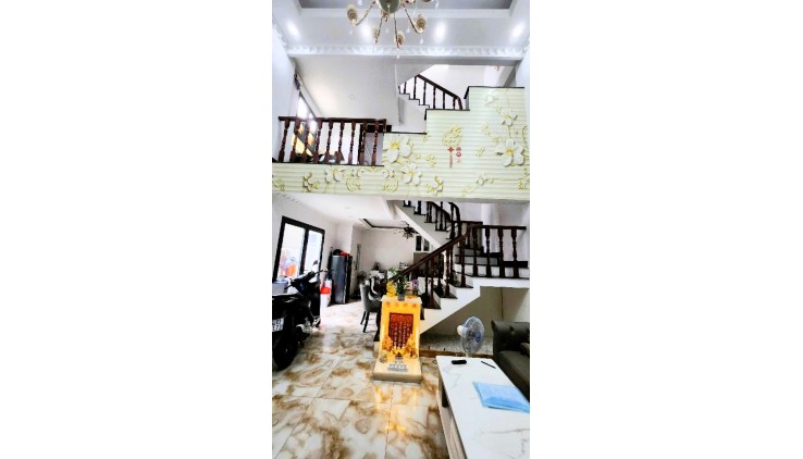 Bán nhà 1T1L2LST 4pn 6*11m hẻm xe hơi đường 8 - Linh Xuân