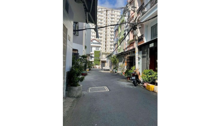 Bán nhà Tân Hương, Tân Phú, Hẻm nhựa 8m, DT 4m x 14m, 3 tầng, Chỉ 7.3 tỷ