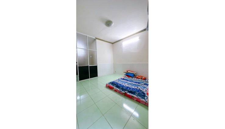 MẶT TIỀN KINH DOANH VĨNH HỘI Q4 
NGANG 3,4 X 7.05 - 2T BANK CHO VAY 3 TỶ 
GIÁ CÓ 3 TỶ X