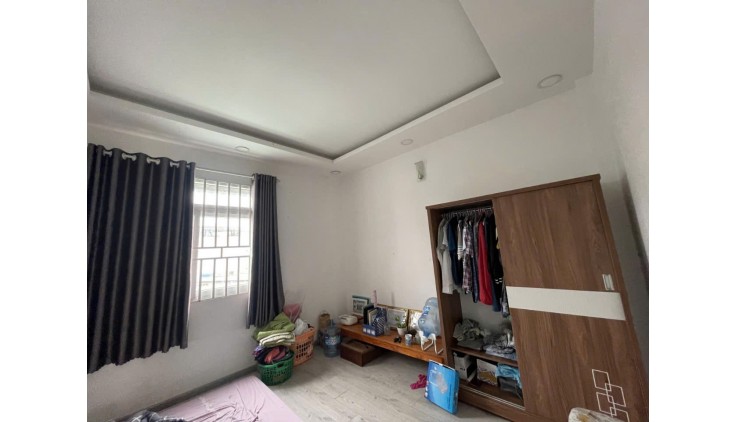 Bán nhà  4 tầng Nguyễn Thị Tần 4,1m x 15 phường 2 quận 8 chỉ 7 tỏi