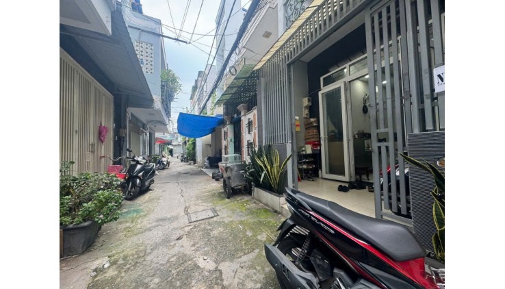 Bán nhà  4 tầng Nguyễn Thị Tần 4,1m x 15 phường 2 quận 8 chỉ 7 tỏi