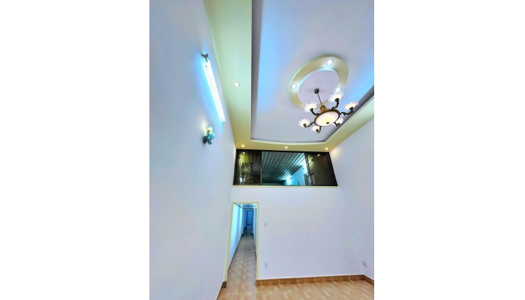 Bán nhà Hẻm 6m Nguyễn Thái Bình - K300 - gần Trường Chinh, 4.3x30m, 2 Tầng, 16.5 tỷ.