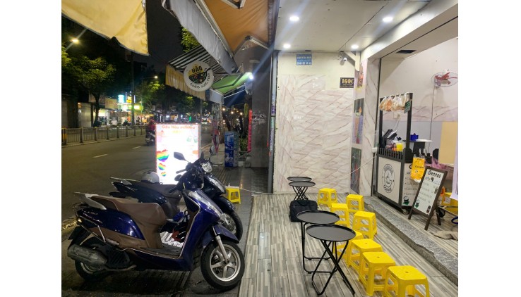 Quận Tân Phú ! Cho thuê MB kinh doanh và 2 phòng trọ giá rẻ ( wc riêng biệt ) Tel : 0938819127  ( Chính chủ )