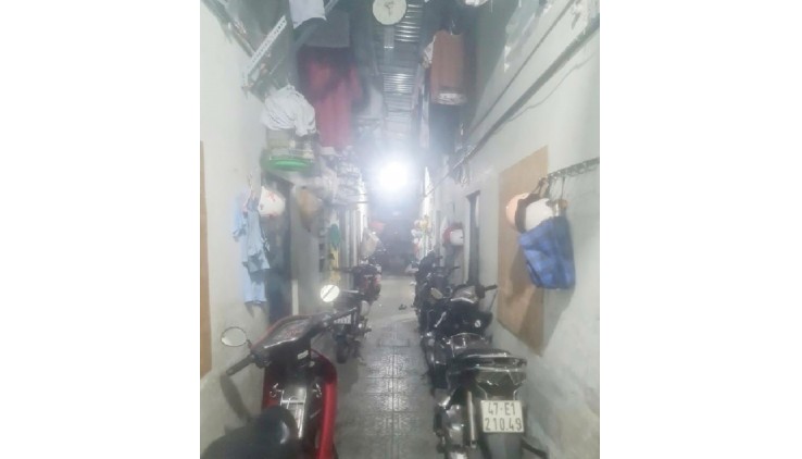 Bán đất  Linh Xuân,Thủ Đức 174m2, HXH, 2 mặt tiền, giá chỉ 8 tỷ TL