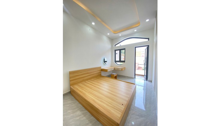 BÁN NHÀ BÌNH THẠNH HBG 60M2 2 TẦNG BTCT 3 PN SÁT MT NGUYÊN HỒNG 5.3 TỶ.