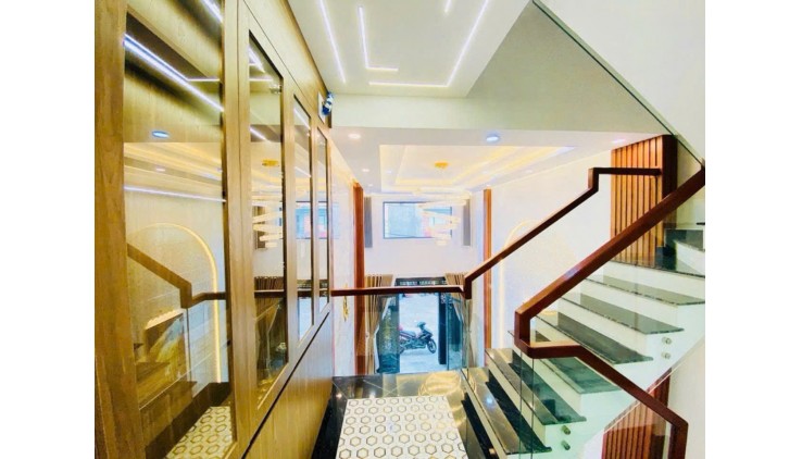 HẺM XE TẢI RỘNG THOÁNG 10M THÔNG - XE HƠI VÀO NHÀ - NGAY NGÃ TƯ 4 XÃ - LÊ VĂN QUỚI - GIÁP TÂN PHÚ - NHÀ MỚI ĐẸP ĐANG HOÀN THIỆN - 6 TẦNG - 44M2 - KHU