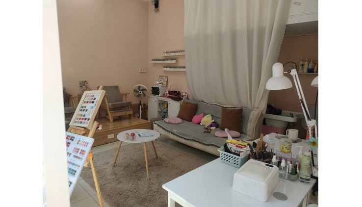 CHÍNH CHỦ CẦN SANG NHƯỢNG TIỆM NAIL TẠI TP HCM Địa chỉ: 379/4 Huỳnh Văn Bánh
