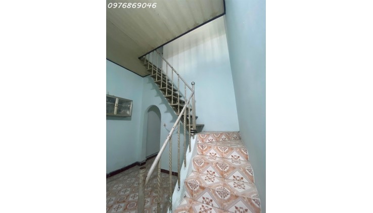 BÁN NHÀ HẺM HUỲNH THỊ HAI 1 TRỆT 1 LÂU 3 PHÒNG NGỦ GẦN BỆNH VIỆN QUẬN 12 ĐƯỜNG DƯƠNG THỊ MƯỜI QUẬN 12 GIA 2.7 TỶ