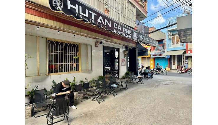 Sang quán cafe góc 2 mt đường lớn vị trí đắc địa Bình Tân