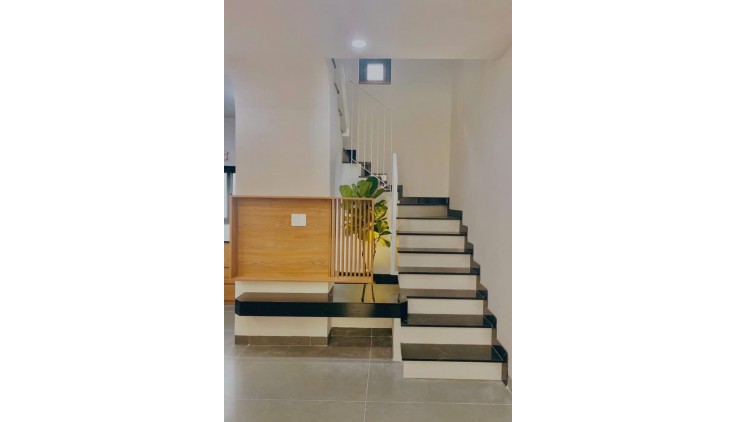 SIÊU PHẨM TRUNG TÂM BÌNH TÂN-GẦN TÊN LỬA-KHU PHÂN LÔ ĐỒNG BỘ-NGANG GẦN 5M-4 TẦNG-HẺM NHỰA 6M-CHỈ NHỈNH 6 TỎI