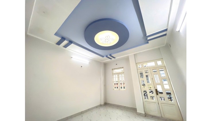 Bán nhà 61m2  3 tầng ngang 4,5m phường 16 quận 8 chỉ 4,5  tỷ