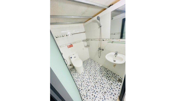 CHO THUÊ DUPLEX MỚI+NỘI THẤT GẦN ĐH VĂN LANG, ĐH IUH, ĐH MỞ CS NGUYỄN KIỆM