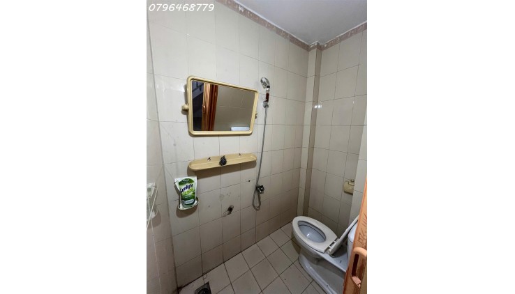 Cho thuê nhà nguyên căn , mặt tiền đường số, Tân quy, quận 7- 3 Tầng , giá 12tr