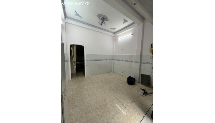 Cho thuê nhà nguyên căn , mặt tiền đường số, Tân quy, quận 7- 3 Tầng , giá 12tr