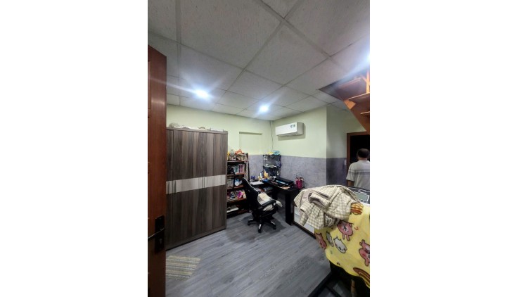 Bán Gấp nhà Lê Trọng Tấn gần chợ Sơn KỳTân Phú sát Tân Bình 38m2 ,4 Tầng Nhỉnh 3 tỷ
