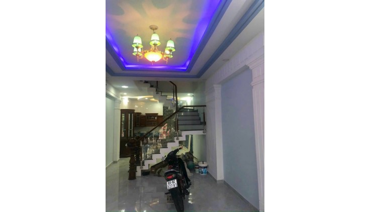 Bán nhà Mặt Tiền Trần Quang Cơ DT 4x18m, 4 tấm mới đẹp