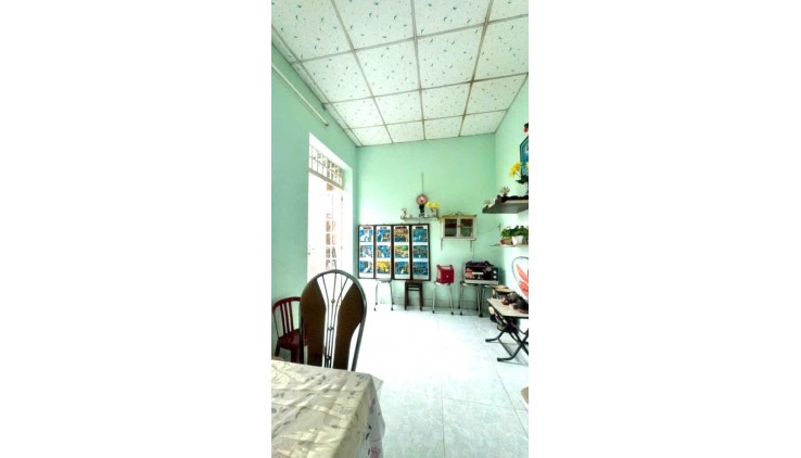 CỰC HÓT, MỚI VỀ, H xe hơi, DTs 260m2 ( 8 x 16 ) 2t, ngang khủng 8m, Q2, giá chỉ 6.25 ty