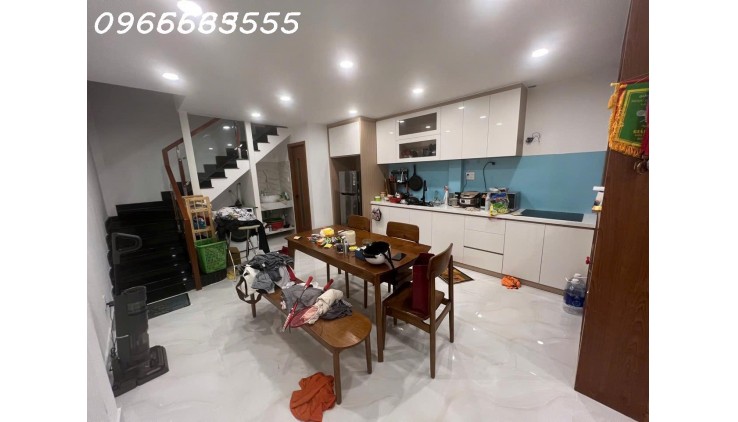 Bán nhà kế Mặt tiền Trần Xuân Soạn - 70m2 , ngang 4.5m - Giá bán 10.5 tỷ tl
