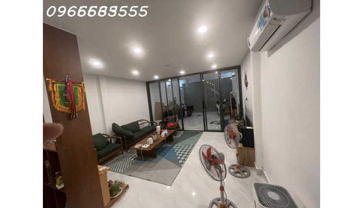 Bán nhà kế Mặt tiền Trần Xuân Soạn - 70m2 , ngang 4.5m - Giá bán 10.5 tỷ tl