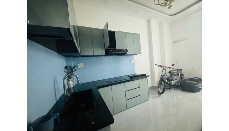 Bán nhà  riêng  Phạm Hùng  phường 9 quận 8 53m2 2 tầng 3pn 2wc giá chỉ 5,4 tỷ