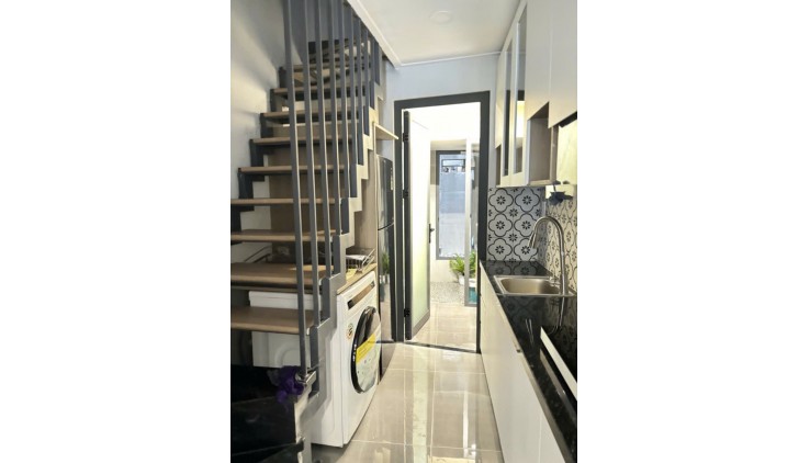NHÀ BÁN ĐƯỜNG LÝ THƯỜNG KIỆT NHỈNH.3 T.Ỷ - HẺM XE HƠI NGAY CHỢ GÒ VẤP - NGANG 4M - KTS THIẾT KẾ - FULL NỘI THẤT -