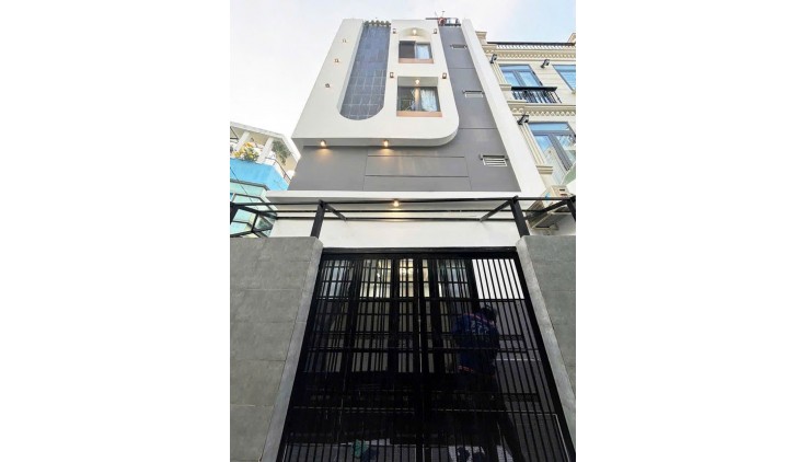 NhàThích Quảng Đức 27m -3 tầng - giá 5.1 tỷ, Phường 4, Phú Nhuận