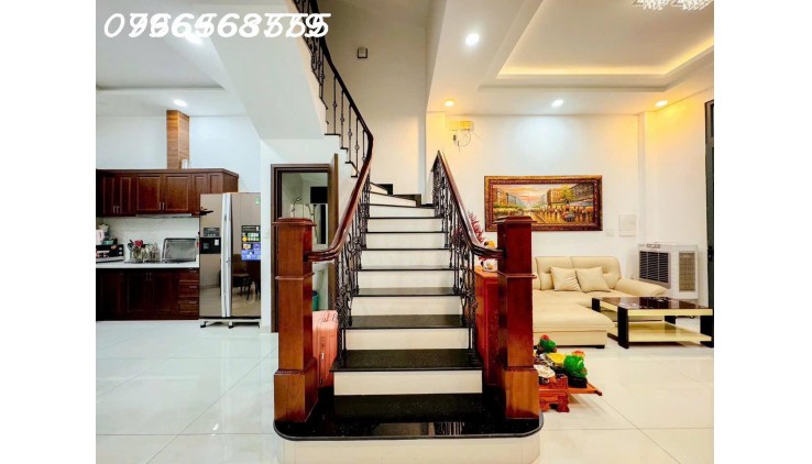 Bán nhà Hẻm 5m, Nguyễn thị thập - Tân Phú- Quận 7- 60m2 - ngang 5m, 4 Tầng- giá bán nhỉnh 8 tỷ tl