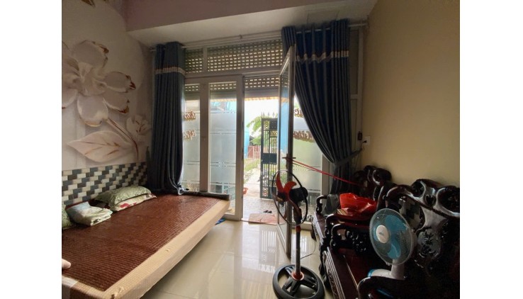 Bán nhà riêng 82m2 5 tầng 4pn 5 wc xã Phong Phú Huyện Bình Chánh chỉ 9,1 tỷ