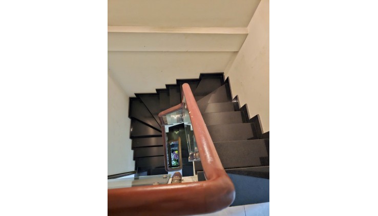 Bán Gấp nhà Mã Lò hẻm 7m thông Knh Doanh 60m2,4 Tầng đúc BTCT Nhỉnh 4 tỷ
