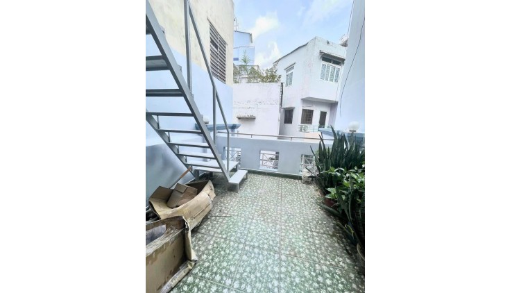 *Ngô Gia Tự Quận 10, 4Tầng BTCT Vài Căn Ra Mặt Tiền-50m2-Ngang Nở Hậu 5m, HCĐ Nhỉnh 6Tỷ