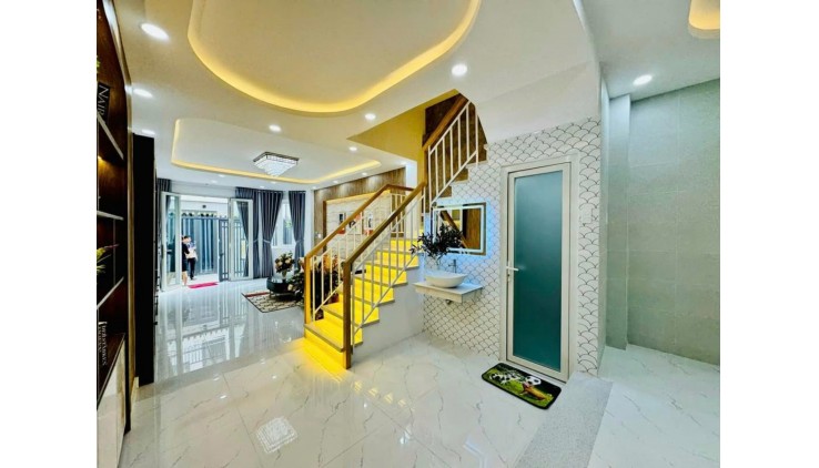 Bán nhà Gò Vấp, 59m2, 4 tầng, chỉ 6.99 tỷ.