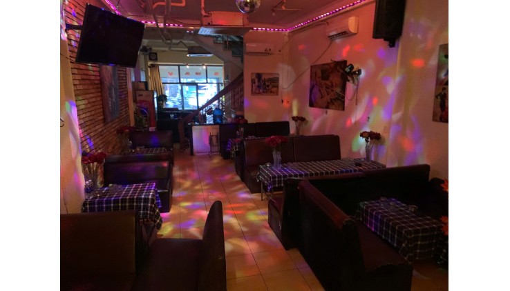 Quận Bình Thạnh , Cần Sang Phòng Trà Cafe Hát với nhau Tại 248 Nguyễn Xí, F,13, Tel : 0938846038 ( Chị Ân ) chính chủ