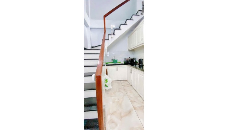 NHÀ HXH PHẠM VĂN CHIÊU GÒ VẤP . SỔ VUÔNG ĐẸP- HOÀN CÔNG ĐỦ CHỈ 6 TỶ TL