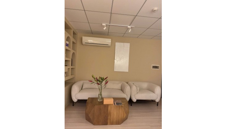 CẦN SANG NHƯỢNG Vị Trí : Nguyễn Văn Hưởng, Thảo Điền, Q2, Hồ Chí Minh