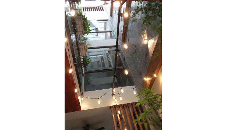 MẶT TIỀN ĐƯỜNG LÊ CƠ 
 - VIEW CÔNG VIÊN 
- KHU VIP CỦA KHU  NAM HÙNG VƯƠNG.