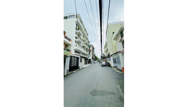 QUANG TRUNG KHU VIP.HẺM XE TẢI.7 CHỔ NGỦ TRONG NHÀ.GIÁ NHỈNH 11TỶ TL TẶNG NỘI THẤT.