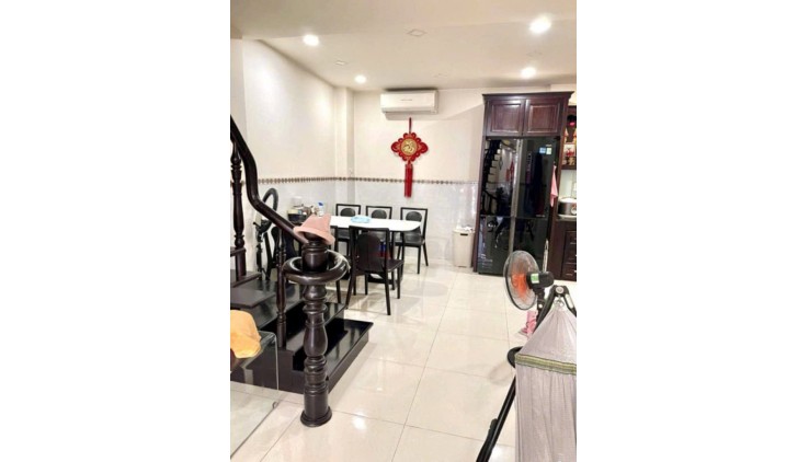 CHÍNH CHỦ BÁN GẤP MT BẾN PHÚ LÂM 60M2 NHÀ MỚI Ở NGAY CHỈ 4.8 TỶ
