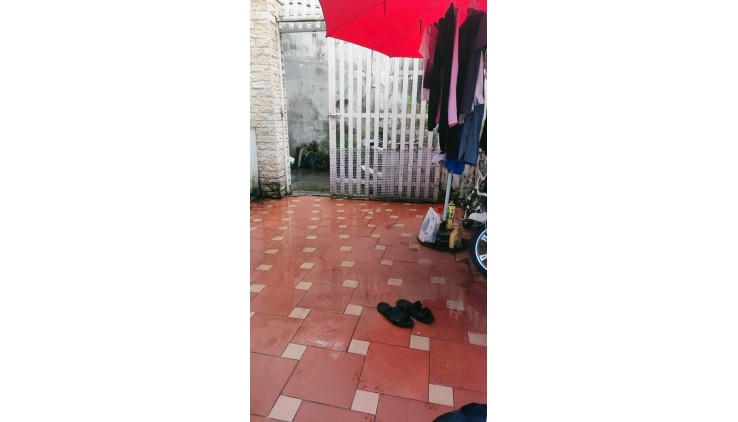 NHÀ NGON BÌNH THẠNH  - GẦN HÀNG XANH, DIỆN TÍCH KHỦNG 72M2, 2 LẦU 3PN, HẺM XE HƠI, SỔ VUÔNG NGANG 4M, 4 TỶ TL.